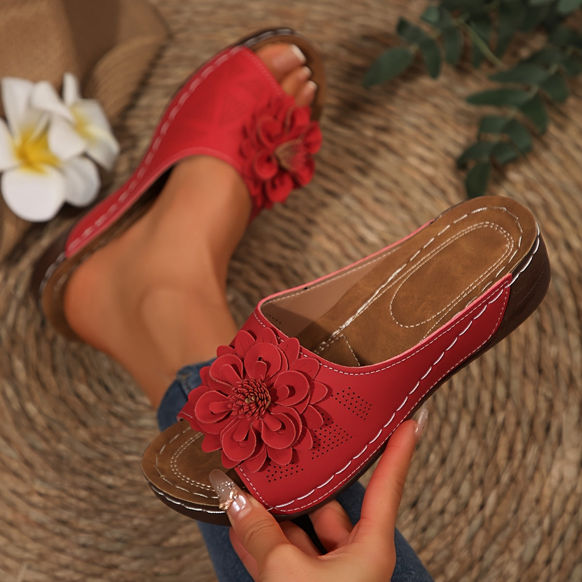 Valentina – Sandalia Floral Elegante