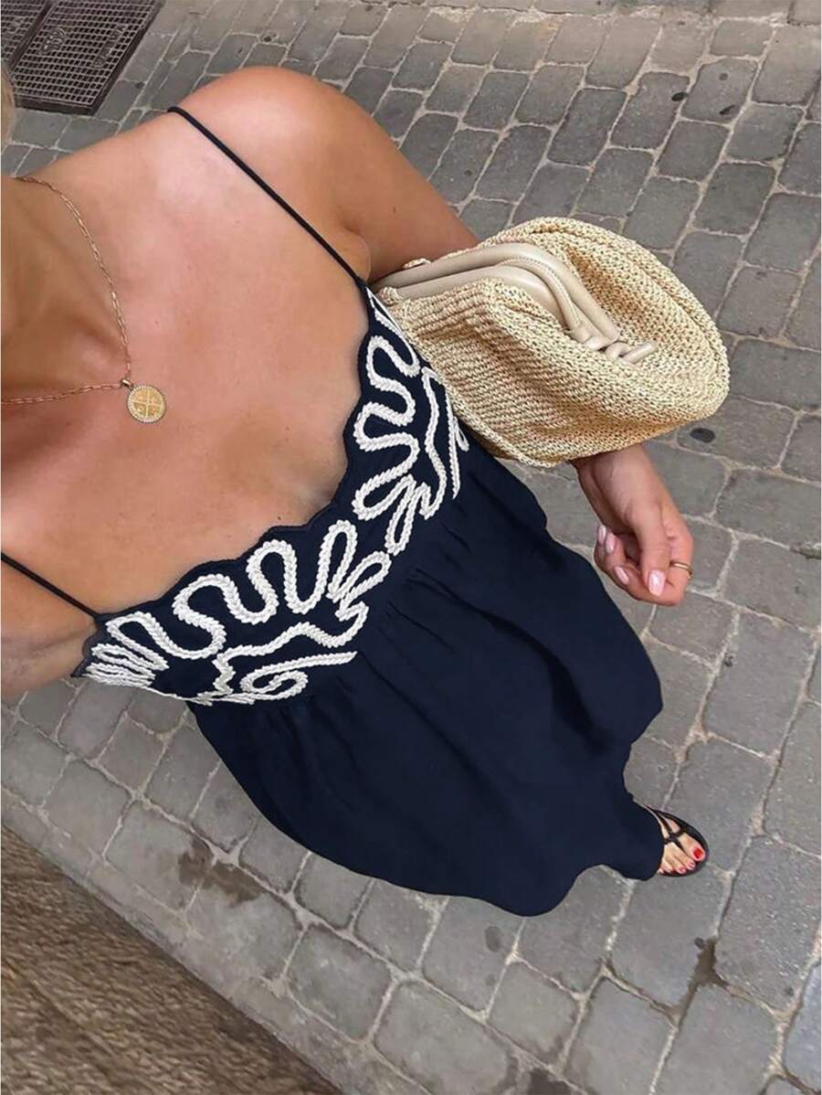 Lia – Vestido Sofisticado