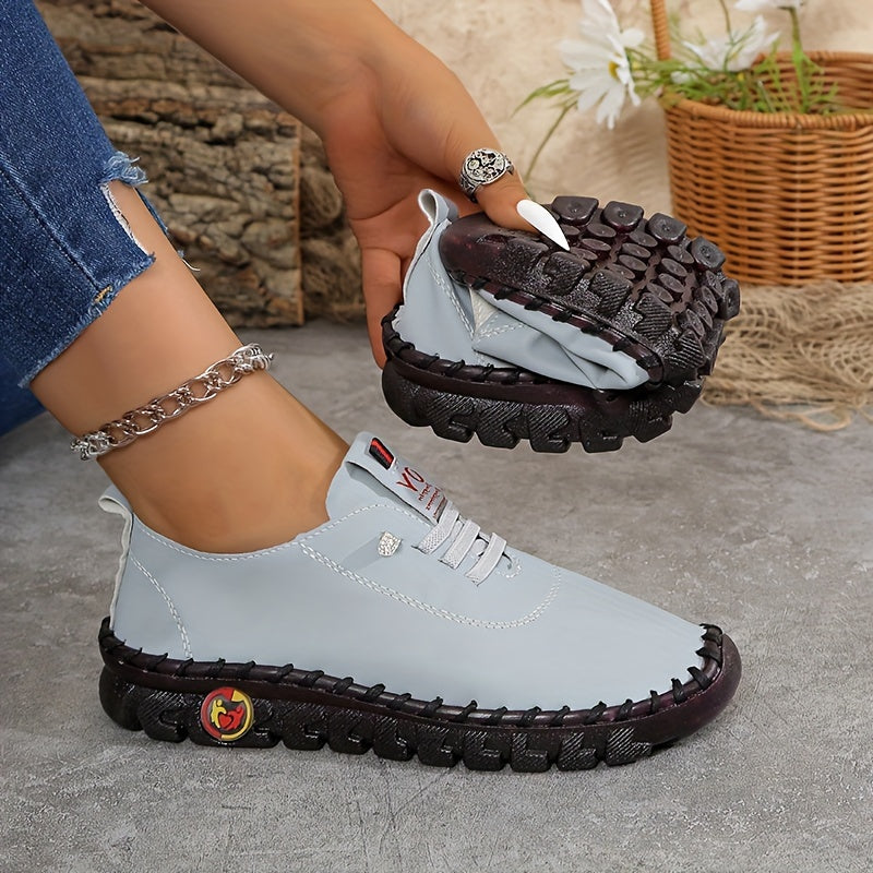 Renata – Zapatilla Elegante