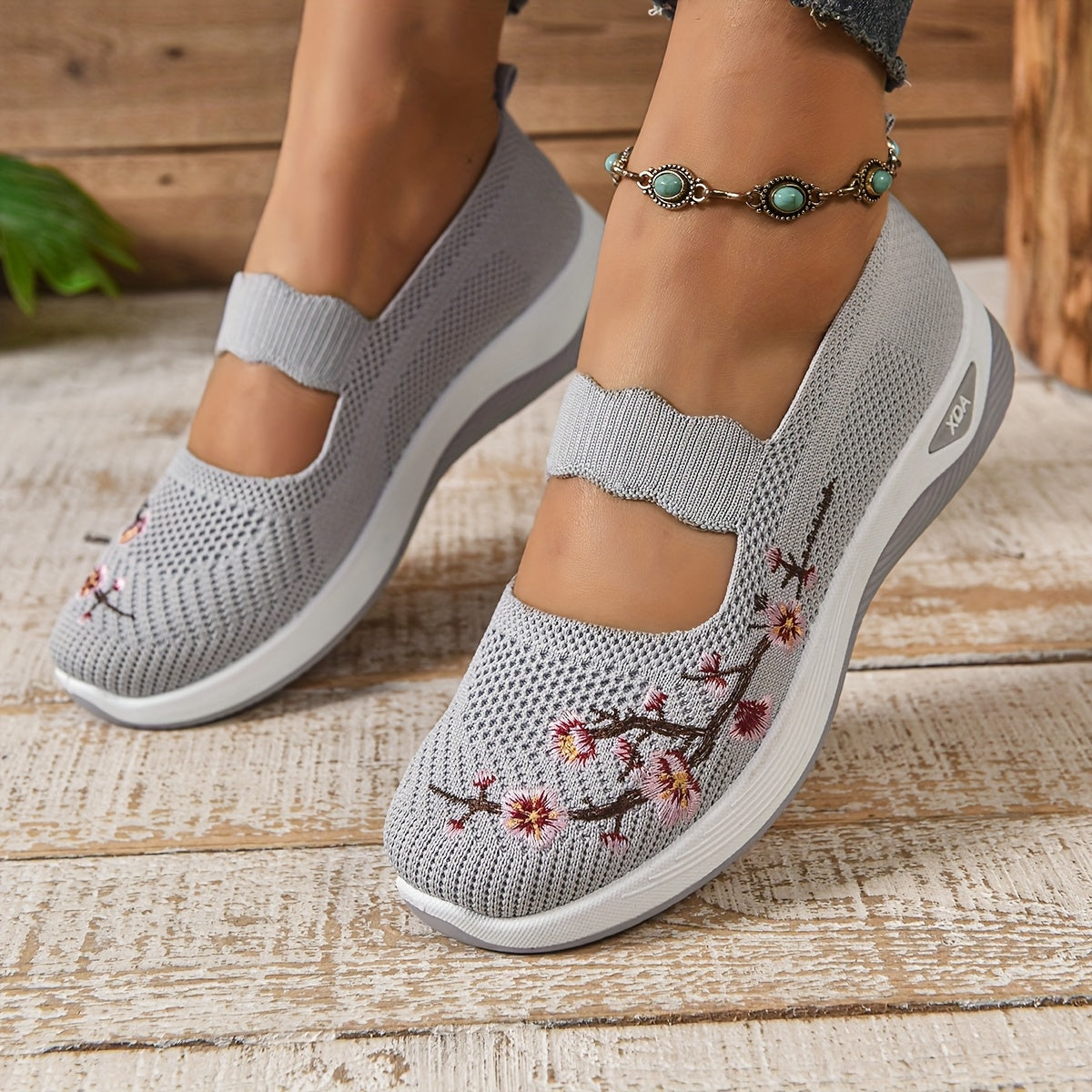 Cassandra – Zapatilla Elegante