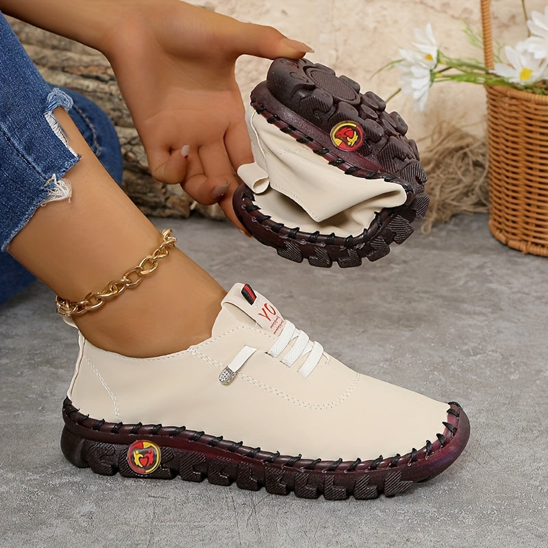 Renata – Zapatilla Elegante