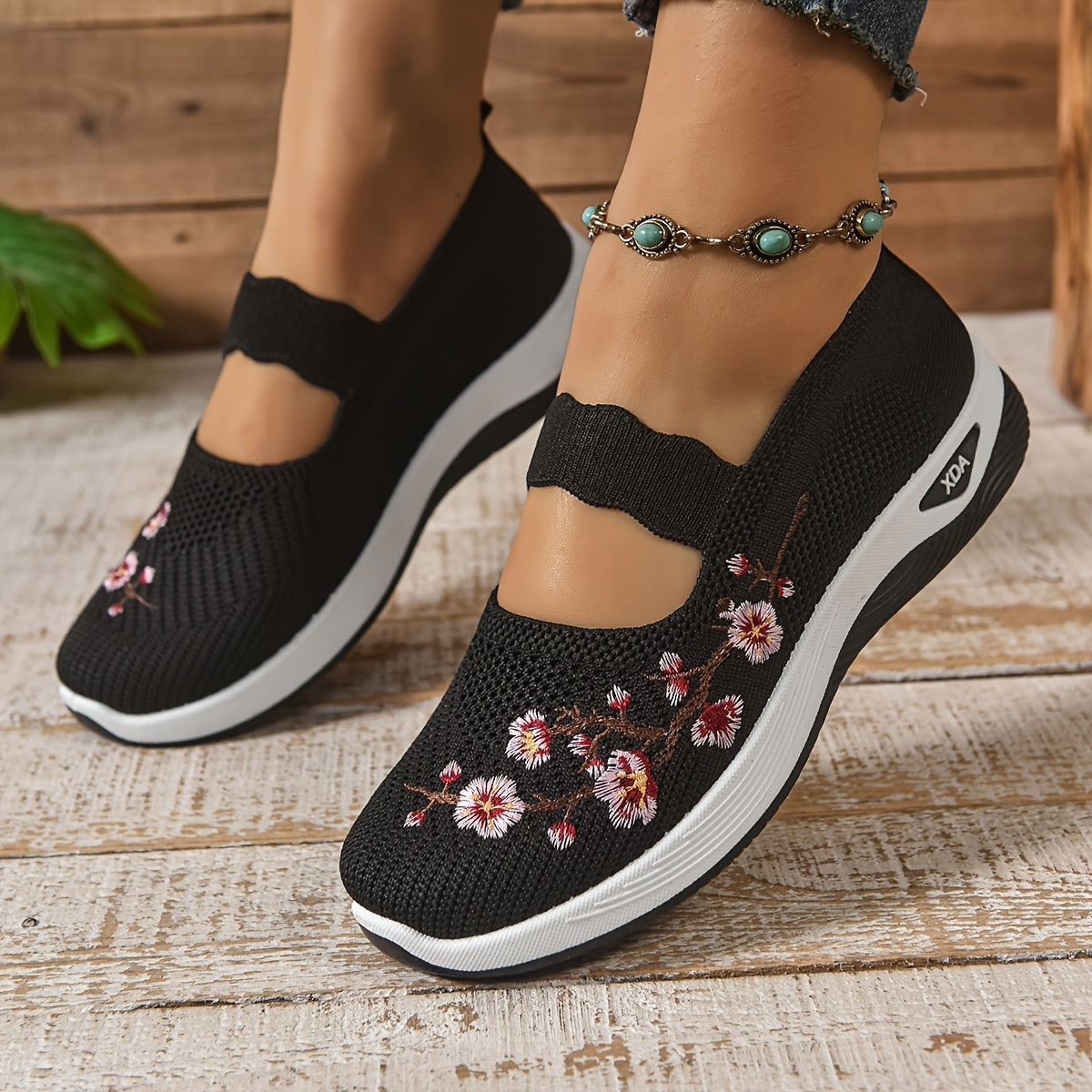 Cassandra – Zapatilla Elegante