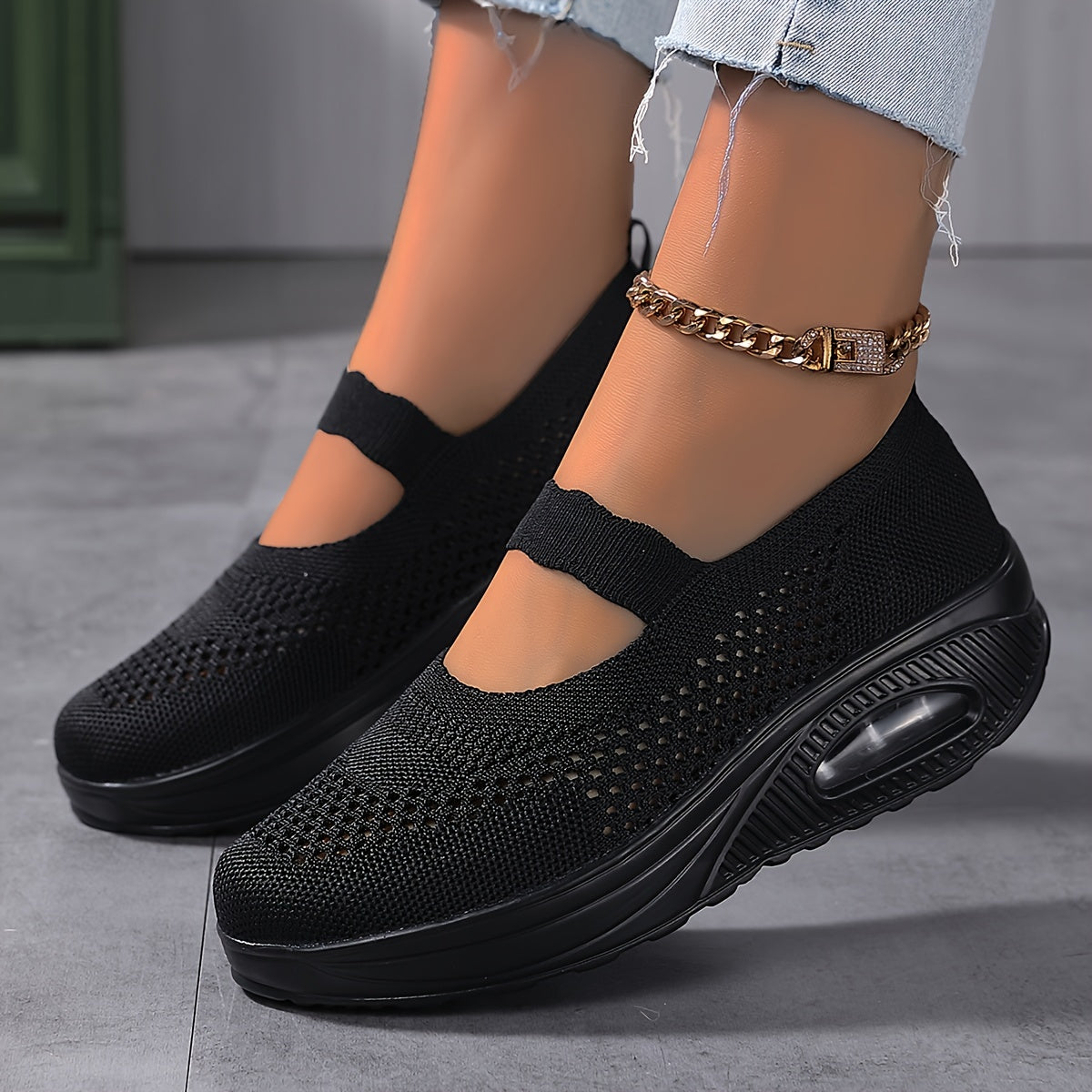 Isidora – Zapatilla Elegante