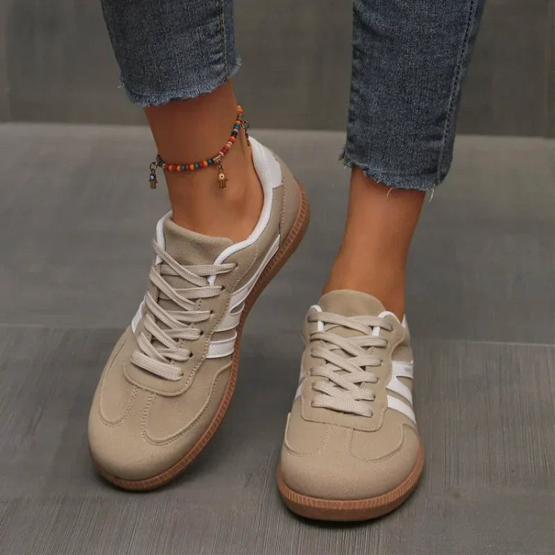 Mía – Zapatilla Urbana