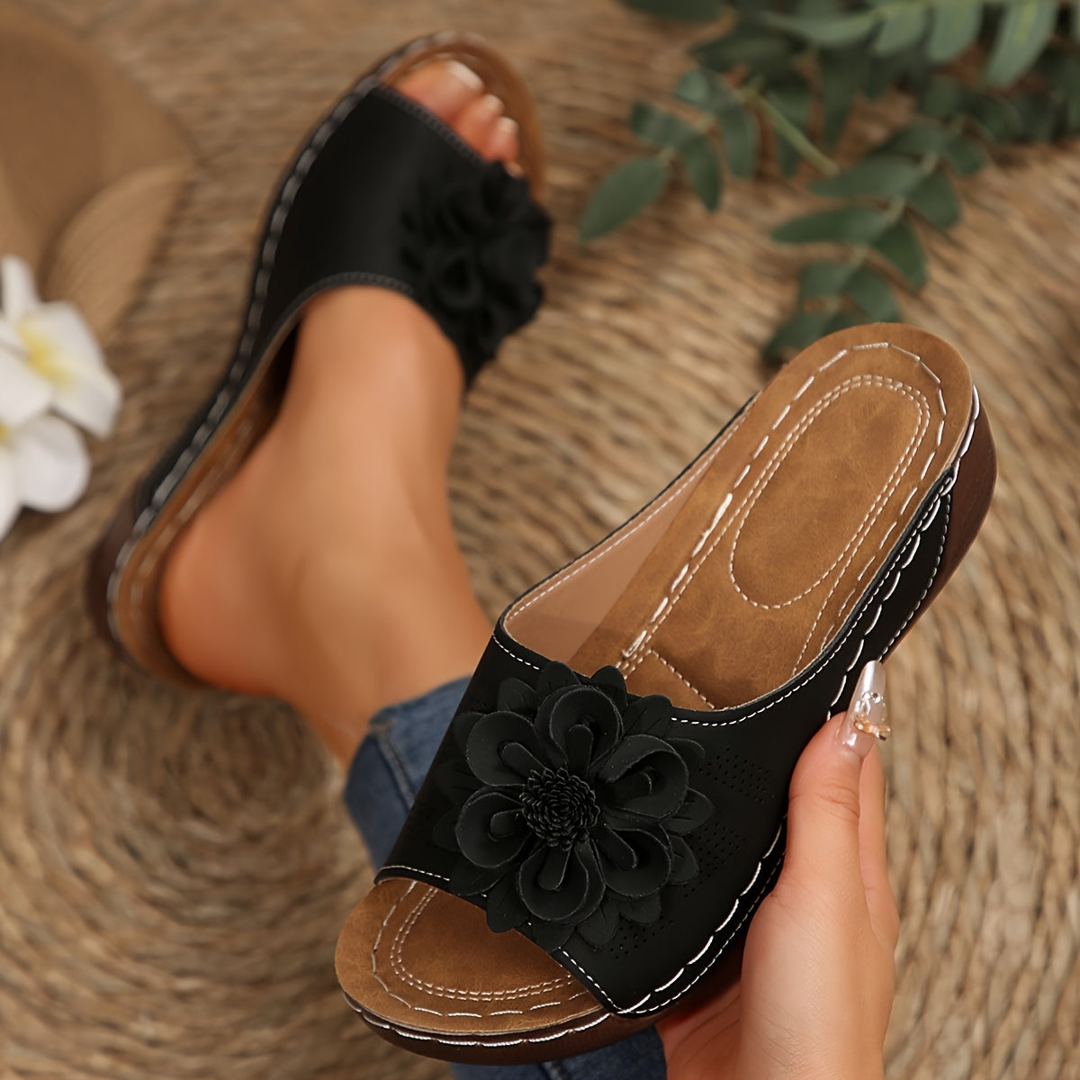 Valentina – Sandalia Floral Elegante