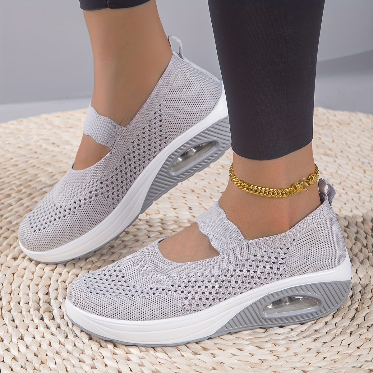 Isidora – Zapatilla Elegante
