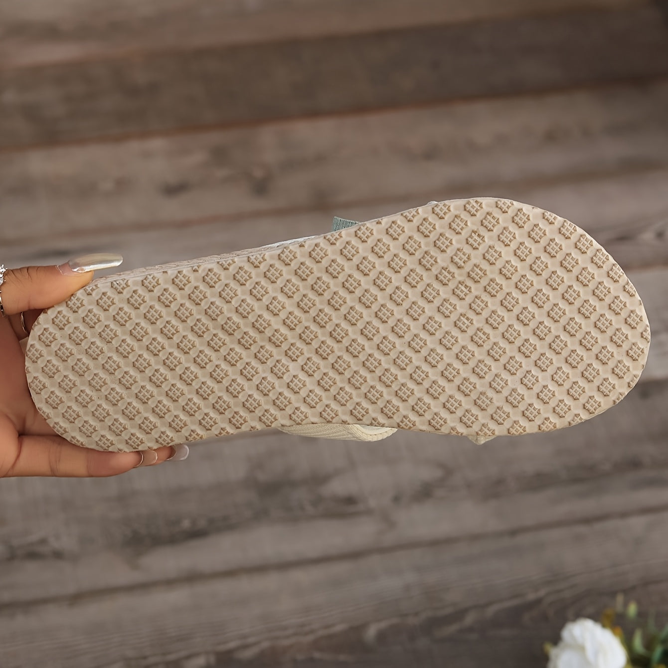Lía – Sandalia Vintage Elegante