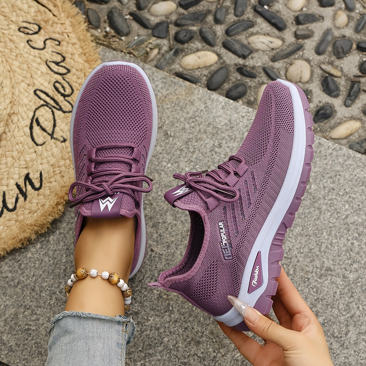 Celeste – Zapatilla Elegante