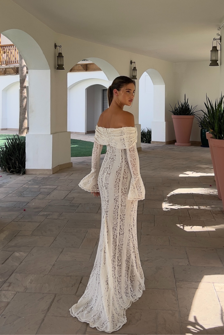 Ivon™ - Vestido de Encaje