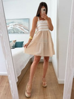 Lía – Vestido Sofisticado