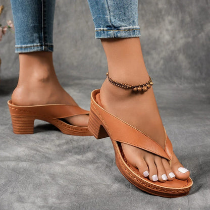 Ariadna – Sandalia Elegante