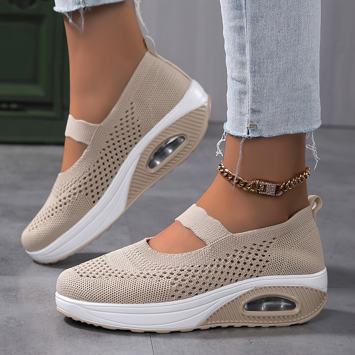 Isidora – Zapatilla Elegante