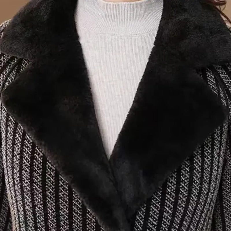 Gabardina Plush™