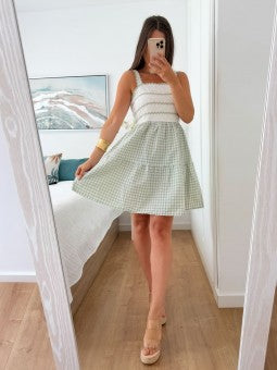 Lía – Vestido Sofisticado